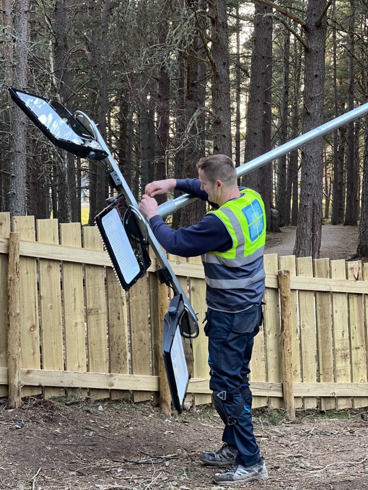 Rob Saunders fitting exterior floodlights